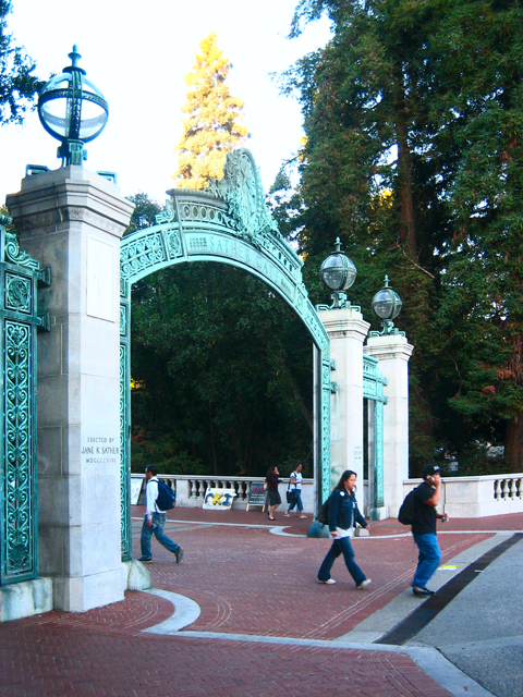 33-Sather_Gate